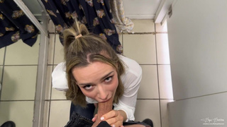 Большой хуй у тебя? Потрахаюсь жестко, потом к моему парню!